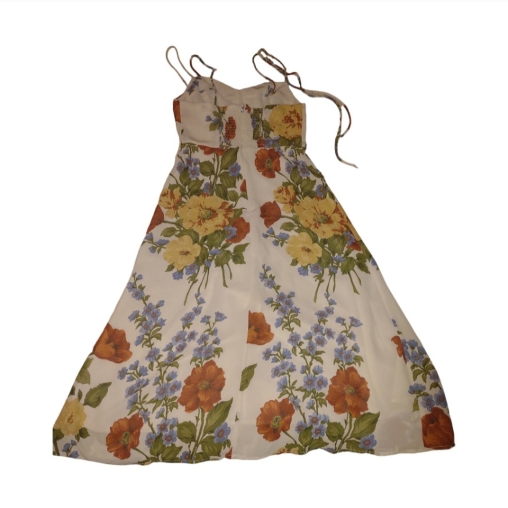 Flower dress - Picture 2 of 3